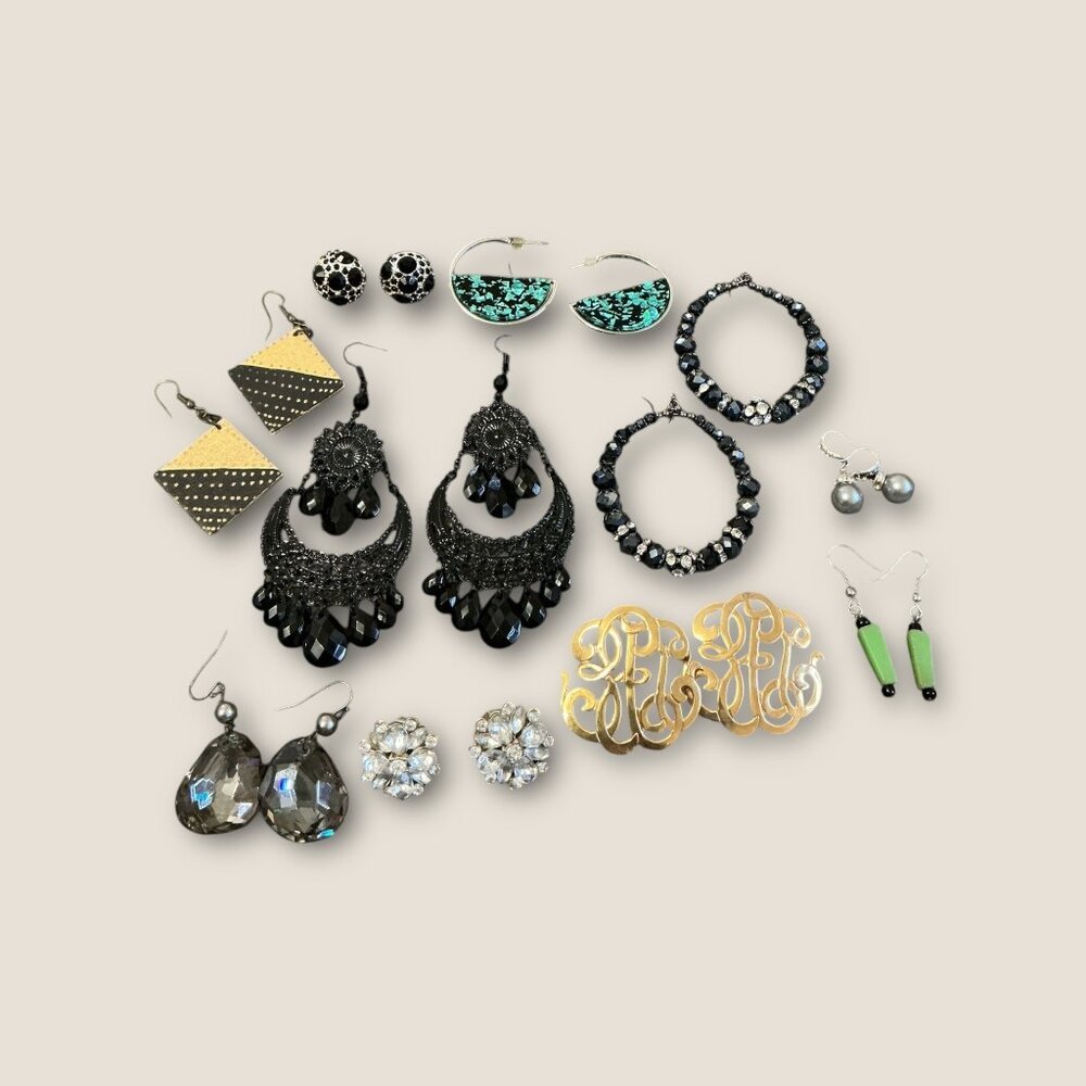 Lot Of 10 Vintage Earrings Assorted Styles & Colors Drop Dangle Hoop Stud